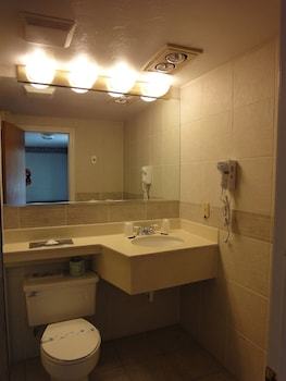 Posada Hyannis Travel Inn