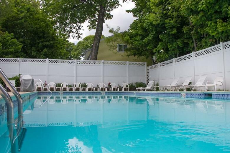 Bar Harbor Villager Motel