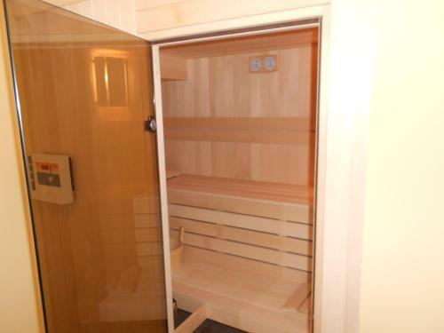 Hostal Nenchova Guest House