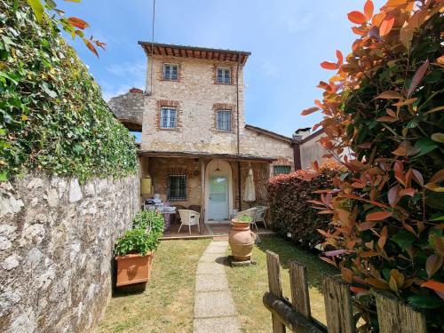 Charming Holiday Home In Camaiore With A Private Pool