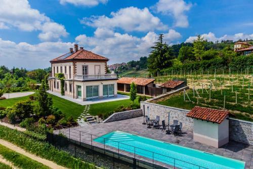 Villa Leolo' Monforte D'alba