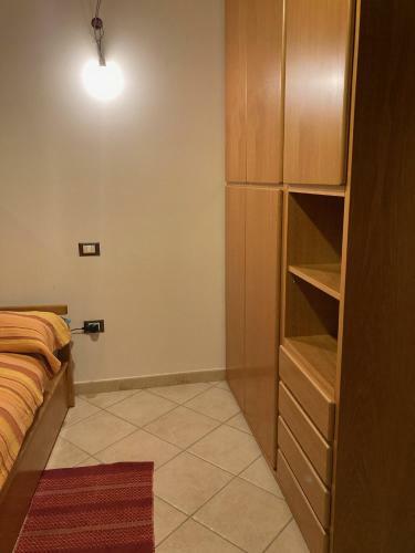 Stanza Con Bagno In Appartamento Condiviso