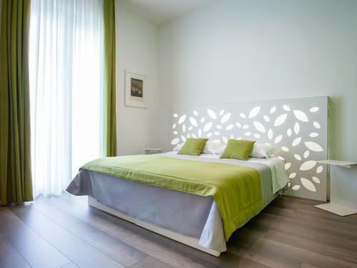 Hostal Dimora Mefite-camere Con Bagno Privato E Self Check-in