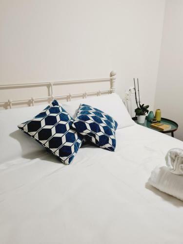 Hostal Lithos Rooms
