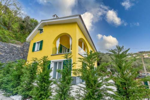 Vespa Apartments