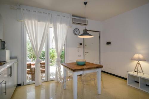 Cinque Terre Moneglia Apartments