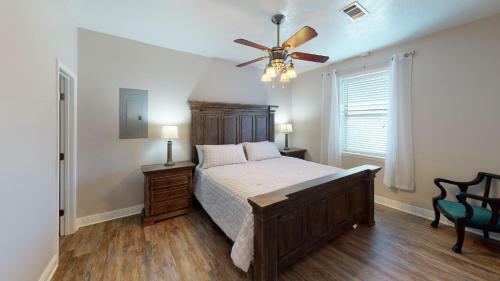 Apartamento Custom Built Home In Lake Charles!