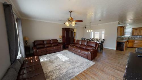 Apartamento Custom Built Home In Lake Charles!