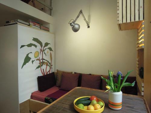 V12 Design Apartments