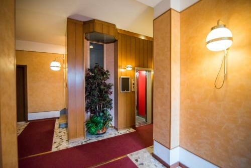 The Best Rent - Viale Corsica Apartment