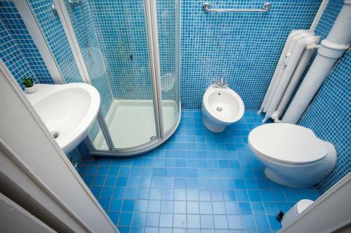 The Best Rent - Goldoni Apartment Milan
