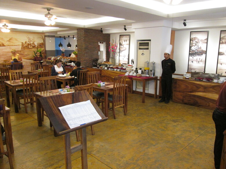 Double Leaf Boutique Hotel