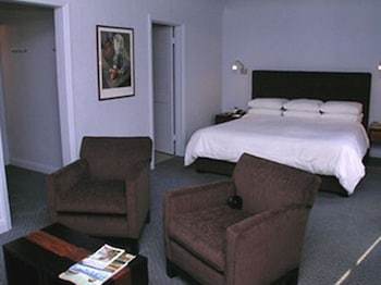 Hotel Casa Del Mar Inn