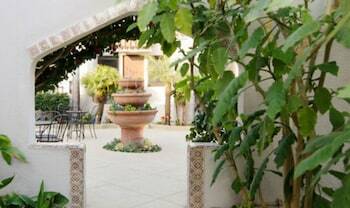 Hotel Casa Del Mar Inn
