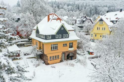 Apartamentos Ferienwohnung Villa Fr�bing