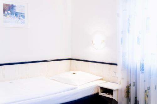 Hotel List