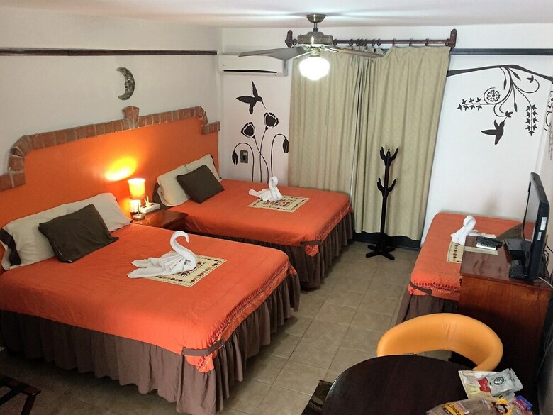 Apartamento Suites Fenicia