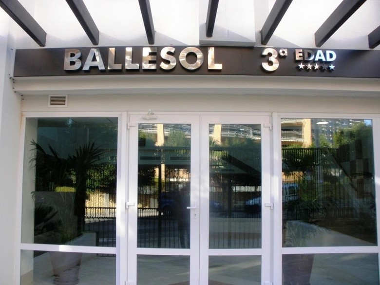 Apartamento Ballesol Costablanca Senior Resort - 55+