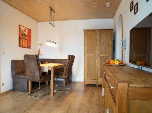 Apartamento G�stehaus Am Badepark - Ferienwohnung Rauschberg