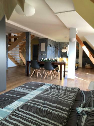 Apartamento Maisonette Wohnung Mit Blick �ber Die Stadt