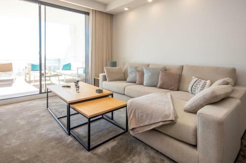Three-bedroom Apartment With Stunning Sea Views