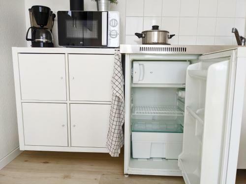? Study & Work Apartment - Andriss Apartments ?