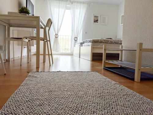 ? Study & Work Apartment - Andriss Apartments ?