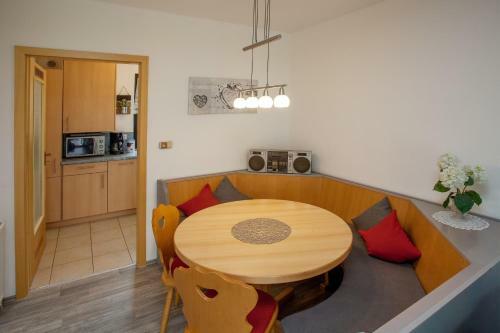 Ferienhaus Nr 49, Typ E, Feriendorf Hochbergle, Allg�u
