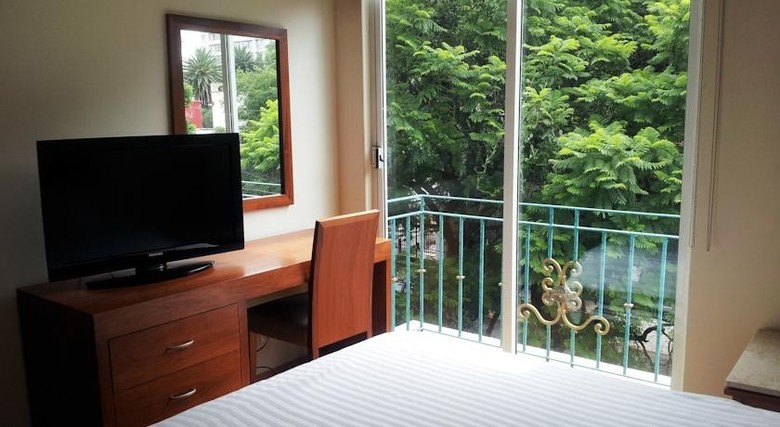 Aparthotel Suites Aristoteles 225