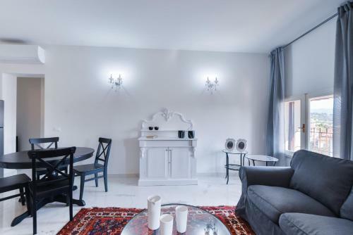 New Central Apartment