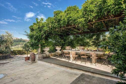 Alfresco Luxury Villa With Heated Pool