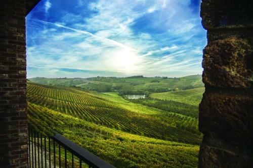 Hostal Montalbera Wine Suites