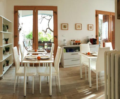 Bed & Breakfast La Meridiana House