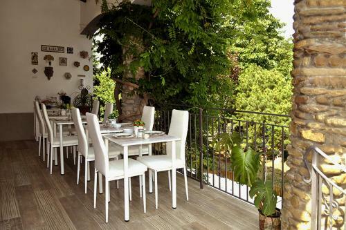 Bed & Breakfast La Meridiana House
