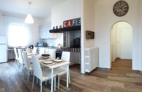 Bed & Breakfast La Meridiana House