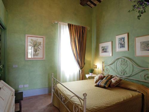 Holiday Home In Monteroberto With A Private Swimming Pool