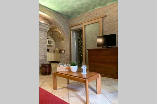 Apartamento La Grotta - Casa Con Grotta Sotterranea