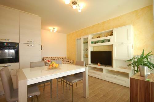 Nice Apartment Near Adriatic Sea