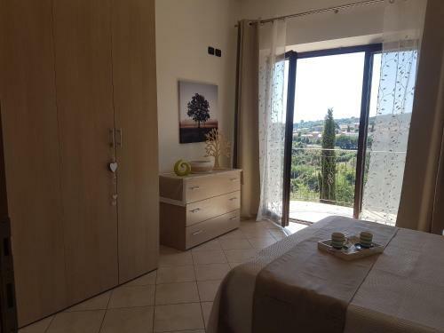 Gli Alberi Apartment With View