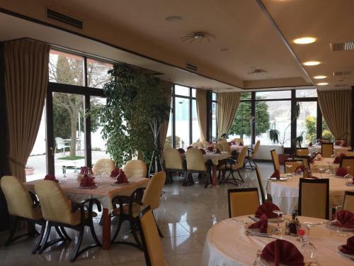 Hotel Millennium