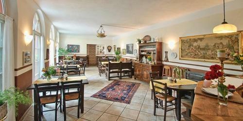 Hostal Haus Buchheim - Pension Am Schloss
