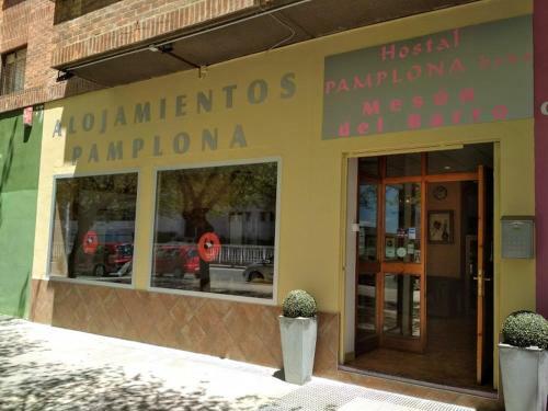 Hostal Pensi�n Pamplonabeds