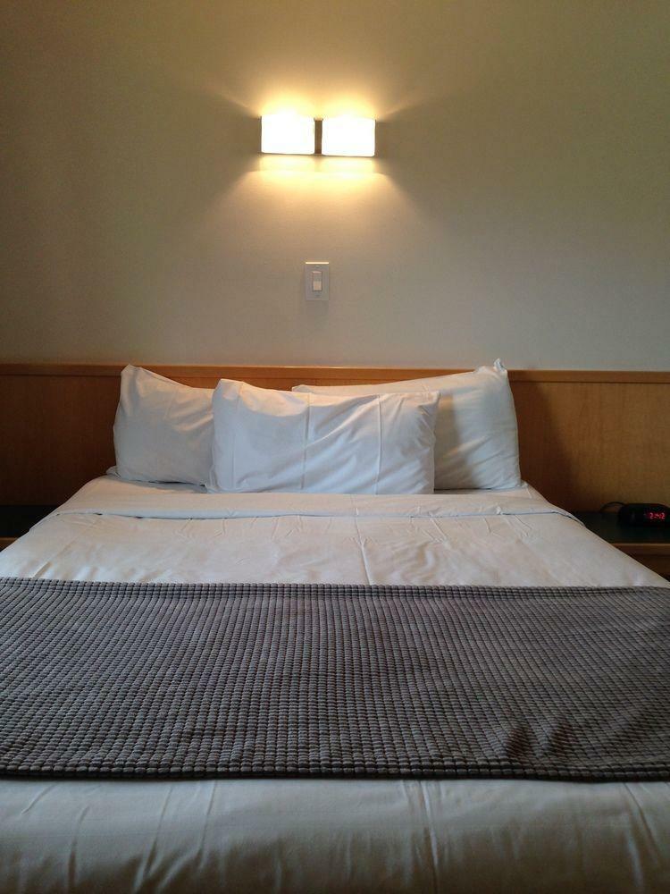 Hotel Rocky Mountain Ski Lodge