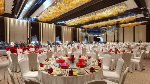 Grand New Century Hotel Ruian