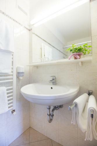 Hostal Pension Lichtenburg