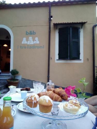 Bed & Breakfast I Tre Ladroni