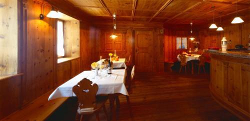 Hotel Gasthof Weisses Kreuz
