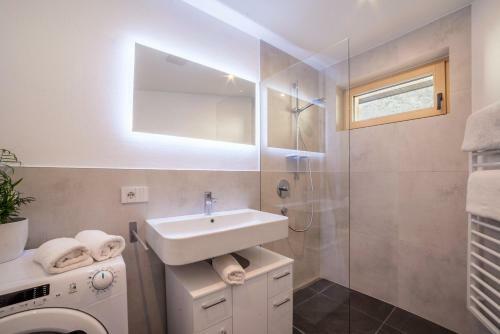 Adler Living Apartment 2