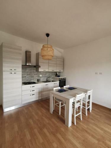 Apartamento Nepi - Intero Alloggio Nel Centro Storico