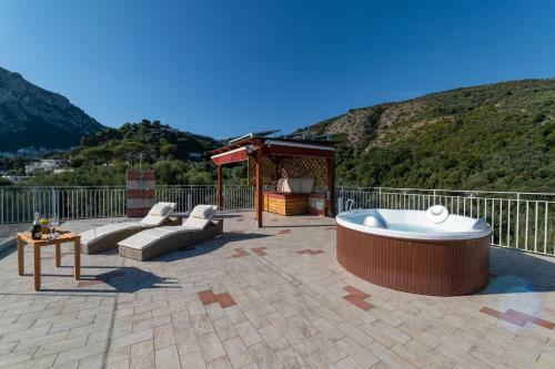 Main Roof Terrace Apartment